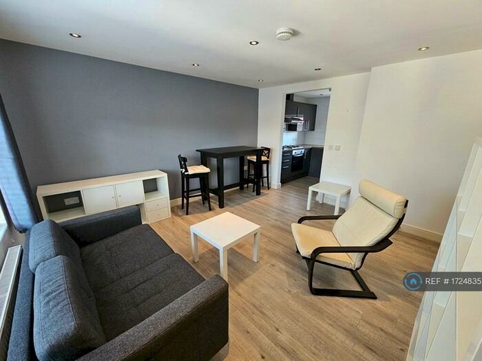 1 Bedroom Flat To Rent In Marlborough Road, Dagenham, RM8