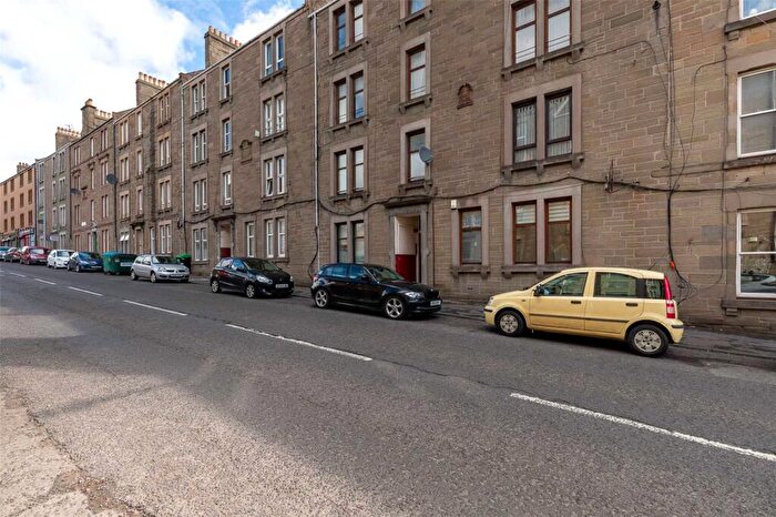 1 Bedroom Flat For Sale In G/R, Strathmartine Road, Dundee, Angus, DD3