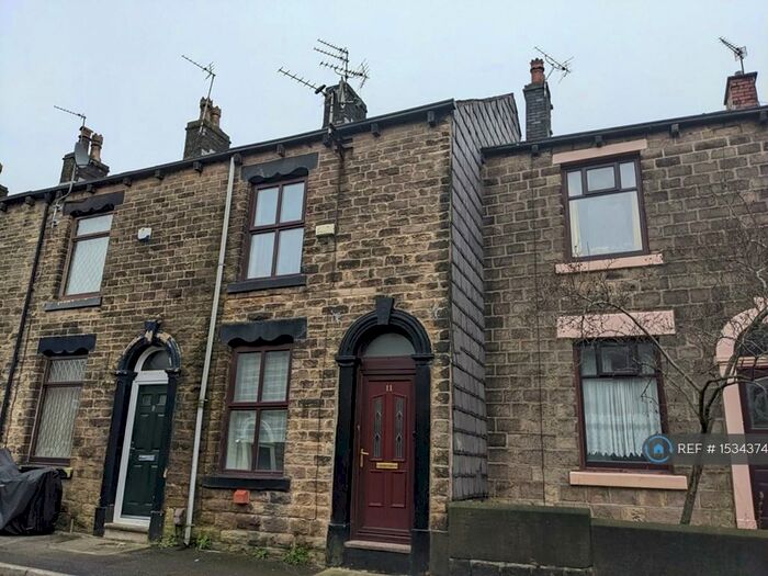 2 Bedroom Terraced House To Rent In Dixon Street, Oldham, OL4