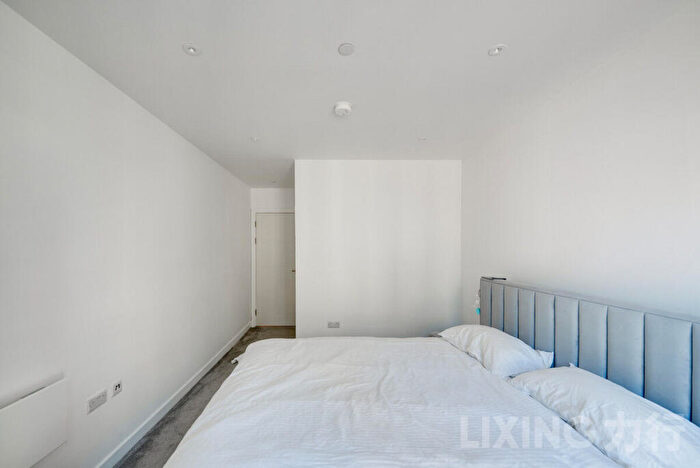 1 Bedroom Apartment For Sale In Dock Street, Aldgate, E1