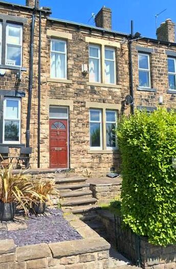 2 Bedroom Property To Rent In Hough Side Road, Pudsey, LS28