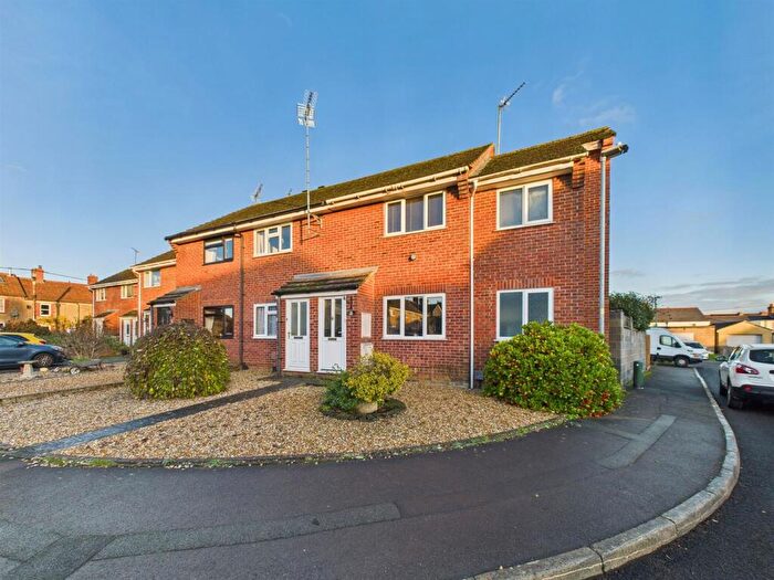 3 Bedroom House For Sale In Westminster Gardens, Chippenham, SN14