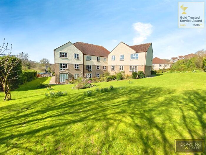 1 Bedroom Retirement Property For Sale In Stilemans, Wickford, SS11