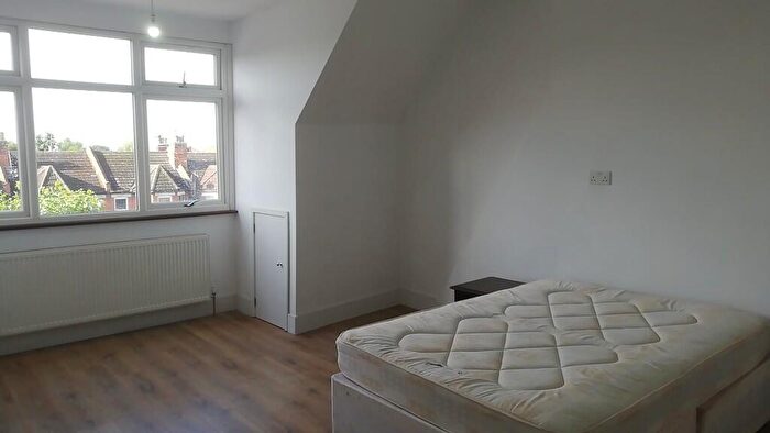 3 Bedroom Apartment To Rent In Pinner Road, London, HA1