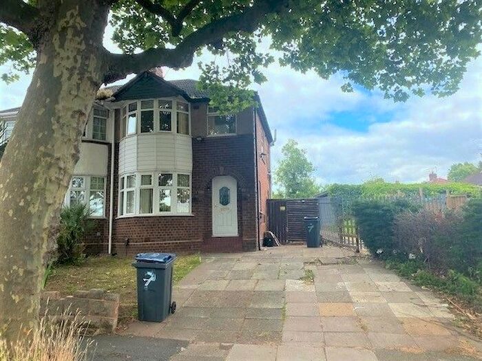 3 Bedroom Semi-Detached House To Rent In Coleraine Road, Birmingham, B42