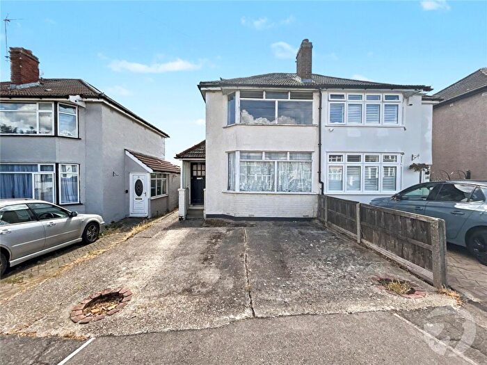 2 Bedroom Semi Detached House For Sale In Ingleton Avenue, South Welling, Kent, DA16