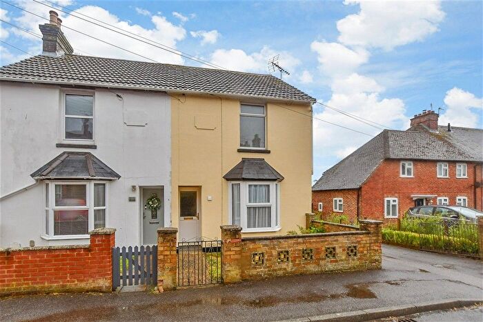 3 Bedroom Semi-Detached House For Sale In Herbert Road, Willesborough, Ashford, Kent, TN24