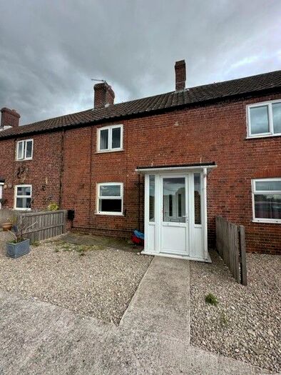 3 Bedroom Terraced House To Rent In East Lanes, Yeovil, BA21