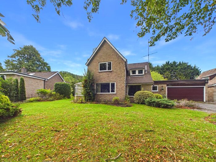 3 Bedroom Detached House For Sale In Derby Road, Cromford, DE4