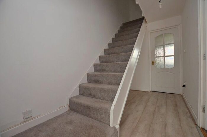 3 Bedroom Terraced House For Sale In Wood Leasow, Quinton, Birmingham, B32