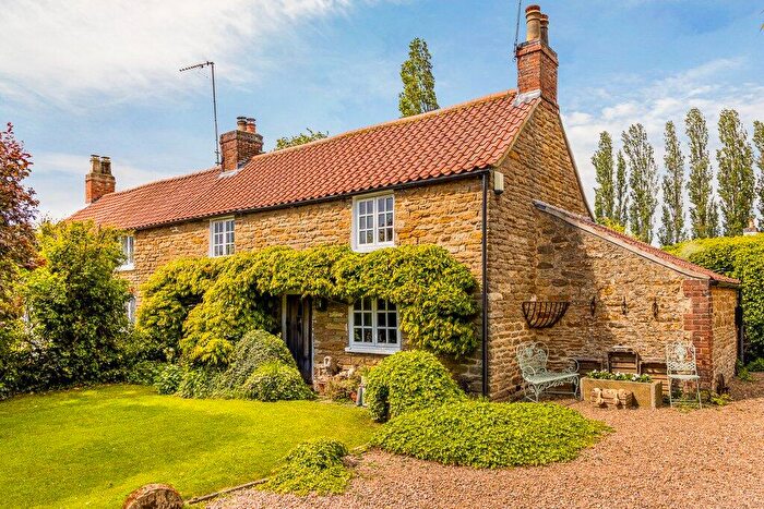2 Bedroom Semi-Detached House For Sale In Back Lane, Cammeringham, Lincoln, LN1