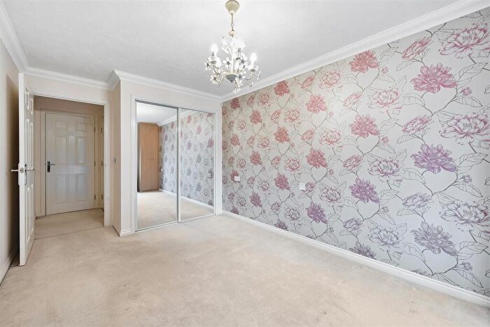 2 Bedroom Retirement Property For Sale In Lord Rosebery Lodge, Epsom, KT18