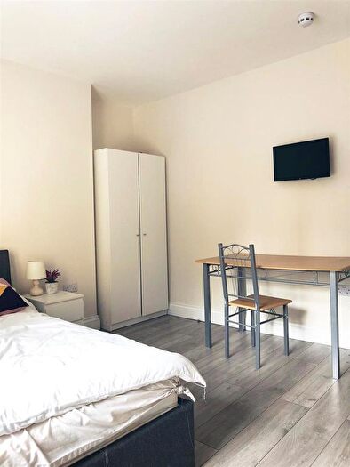 1 Bedroom Flat To Rent In Hallsville Road, London, E16