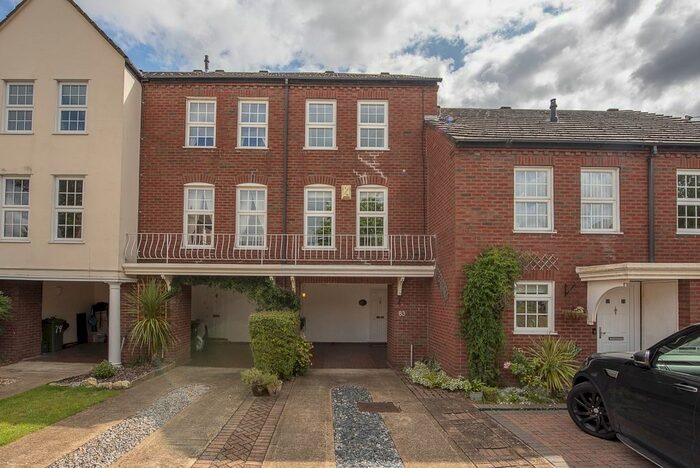 3 Bedroom Terraced House To Rent In Park Crescent, Twickenham, TW2