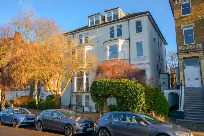2 Bedroom Flat To Rent In The Warwick, 68-70 Richmond Hill, Richmond, TW10