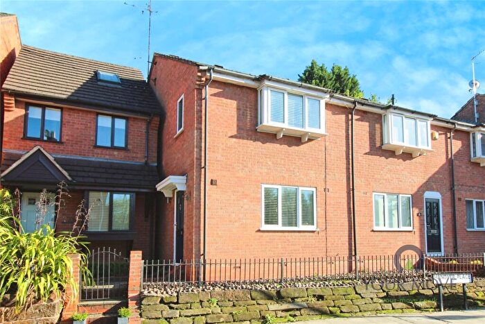 2 Bedroom End Of Terrace House For Sale In Worcester Road, Bromsgrove, Worcestershire, B61