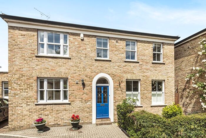 4 Bedroom Detached House To Rent In Admirals Gate, London, SE10