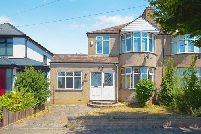 4 Bedroom Semi-Detached House For Sale In Drummond Drive, Stanmore, HA7