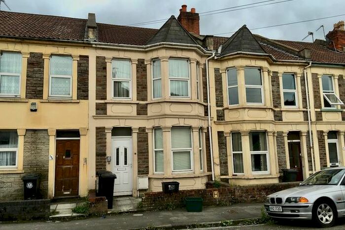 1 Bedroom Flat To Rent In Victoria Avenue, Redfield, Bristol BS5