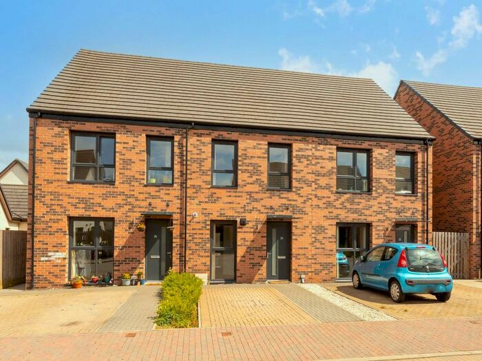 2 Bedroom Detached House To Rent In Lapwing Drive, Perth, PH1