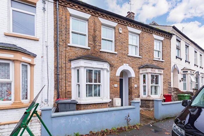 2 Bedroom Terraced House To Rent In Albert Street, Slough, SL1