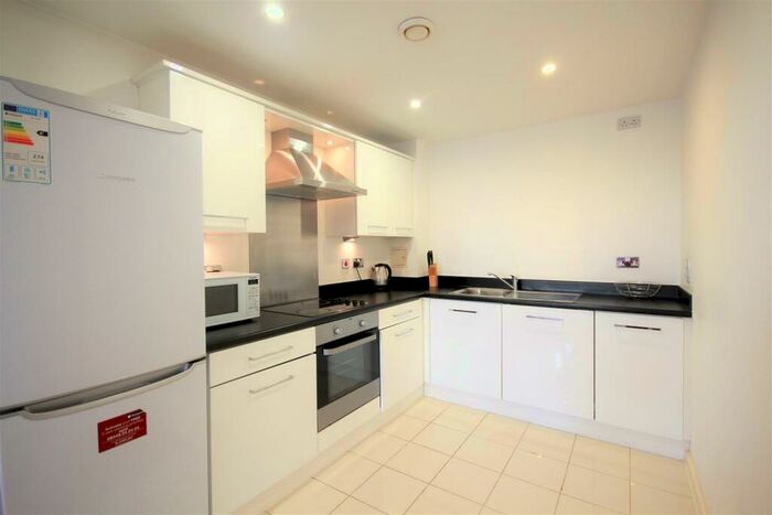 1 Bedroom Flat To Rent In The Hive, Birmingham, B5