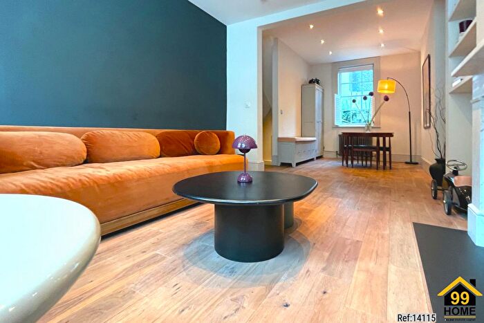 2 Bedroom Flat To Rent In Upper Montagu Street, London, Uk, W1H