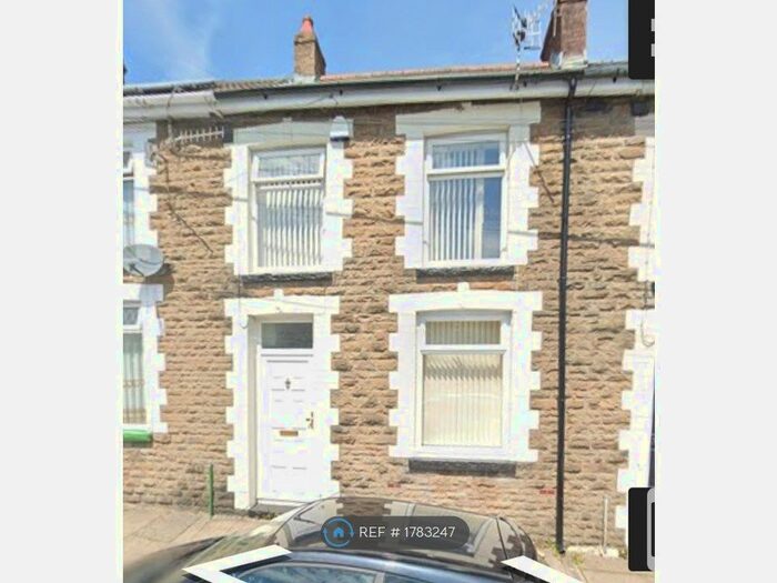 3 Bedroom Terraced House To Rent In Vicarage Terrace, Treorchy, CF42
