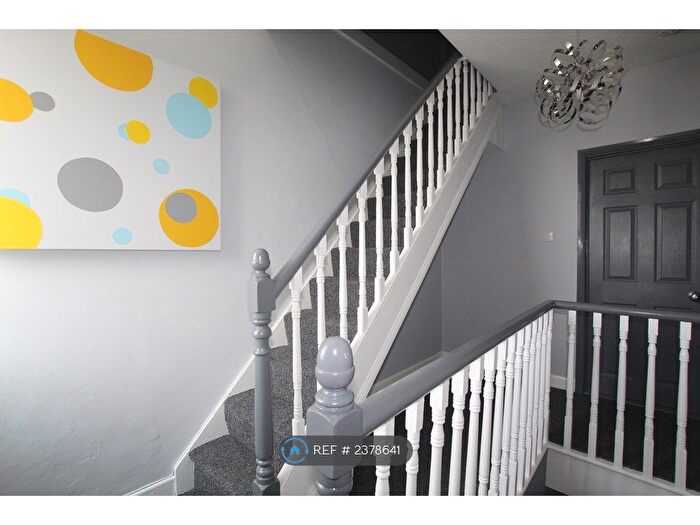 6 Bedroom End Of Terrace House To Rent In Agar Road, Truro, TR1