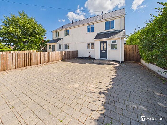 3 Bedroom Property For Sale In Station Road, Pool, Redruth, TR15