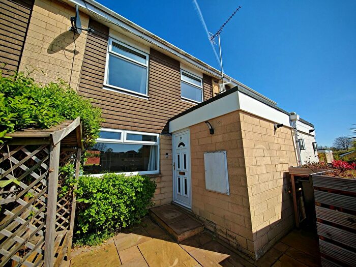 3 Bedroom Terraced House For Sale In Poynder Road, Corsham, SN13