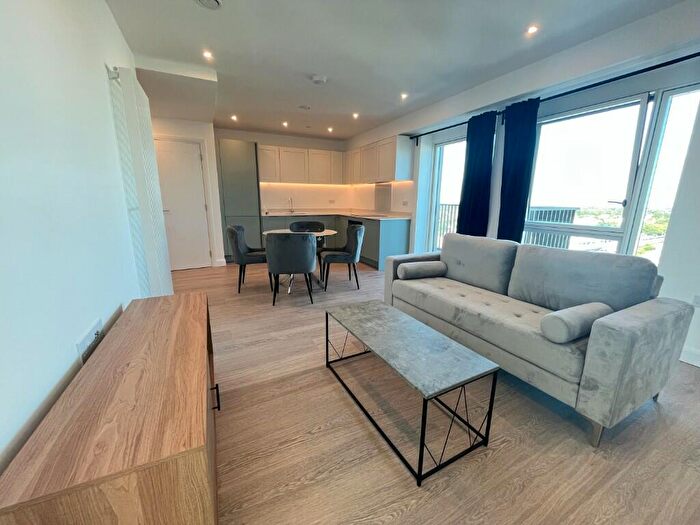 1 Bedroom Flat To Rent In Galleria House, Western Gateway, London, E16