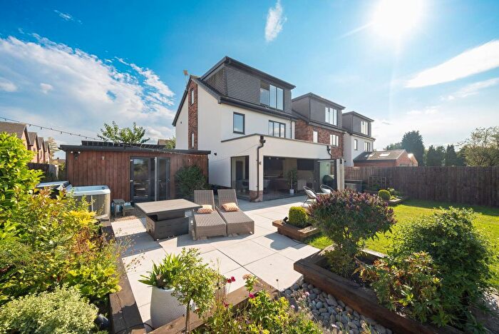4 Bedroom Detached House For Sale In Marklands Chase, Astley, M29