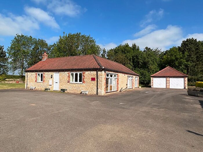 3 Bedroom Bungalow To Rent In Bridge End Road, Ropsley, Grantham, NG32