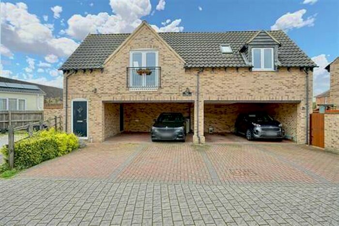 1 Bedroom Coach House To Rent In Weir Cottage Close, Eaton Ford, St. Neots, PE19