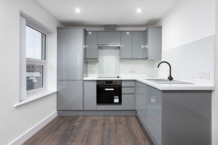 2 Bedroom Flat To Rent In Market Place, Guisborough, North Yorkshire, TS14