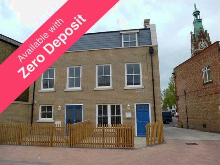 3 Bedroom Semi-Detached House To Rent In Pocklington Court, Market Square, March, PE15