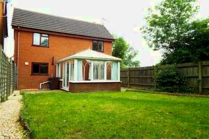 2 Bedroom House To Rent In Merganser Drive, Langford Village, OX26