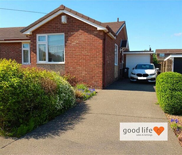 3 Bedroom Bungalow For Sale In Briardene Close, Long Meadows, East Herrington, Sunderland, SR3