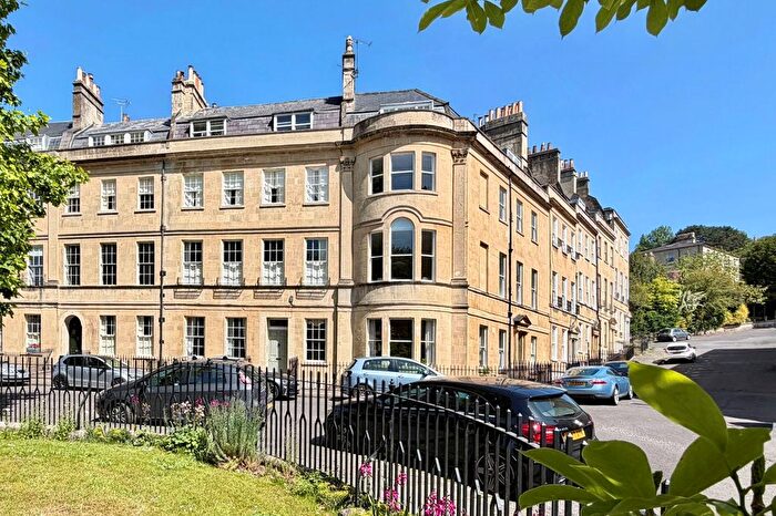 1 Bedroom Flat For Sale In St. James's Square, Bath, BA1
