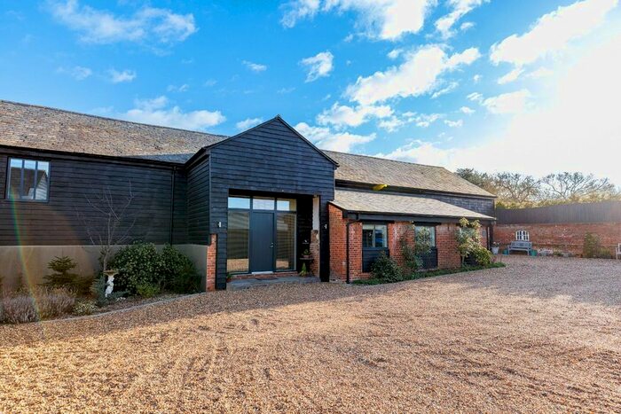 5 Bedroom Barn Conversion For Sale In Kings Lane, Stisted, Braintree, CM77
