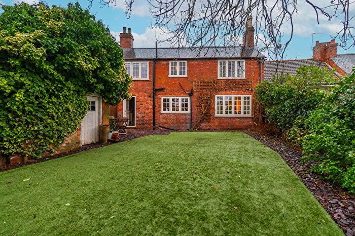 4 Bedroom Cottage For Sale In Gumley Square, Enderby, LE19