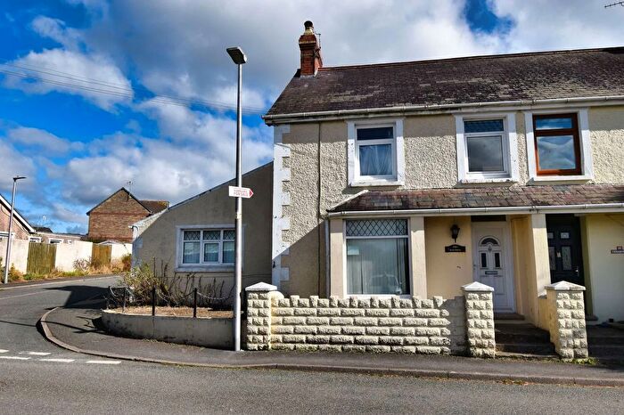 4 Bedroom Semi-Detached House For Sale In Ryelands Lane, Kilgetty, SA68