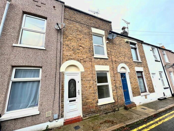 2 Bedroom Terraced House To Rent In Alma Road, Ramsgate, Kent, CT11