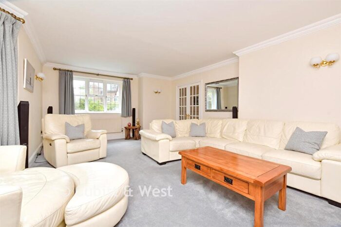 5 Bedroom Detached House For Sale In Reigate Road, Leatherhead, Surrey, KT22