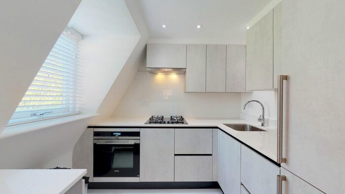 1 Bedroom Flat To Rent In Fitzjohns Avenue, Hampstead, NW3