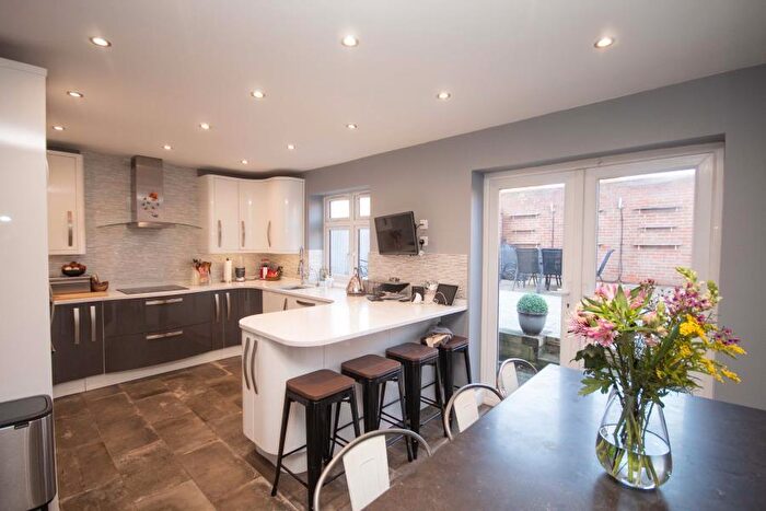 2 Bedroom Apartment To Rent In North End Lodge, Elm Park Road, HA5