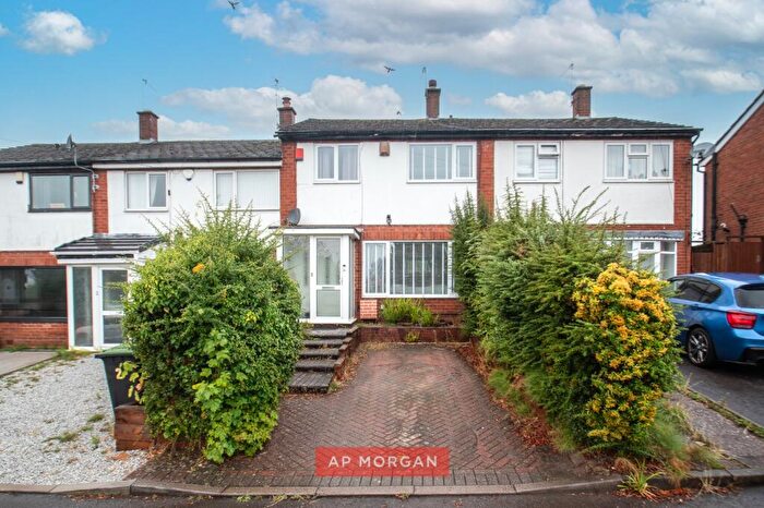 3 Bedroom Terraced House For Sale In Hillside Drive, Lickey End, Bromsgrove, Worcestershire, B61