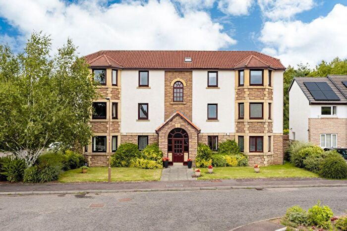 2 Bedroom Flat For Sale In / Gogarloch Haugh, Edinburgh, EH12