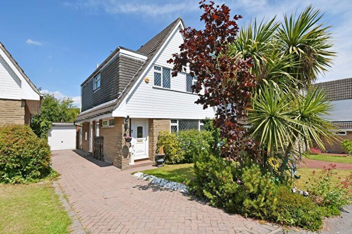 3 Bedroom Detached House For Sale In Wentworth Road, Dronfield Woodhouse, Sheffield, S18